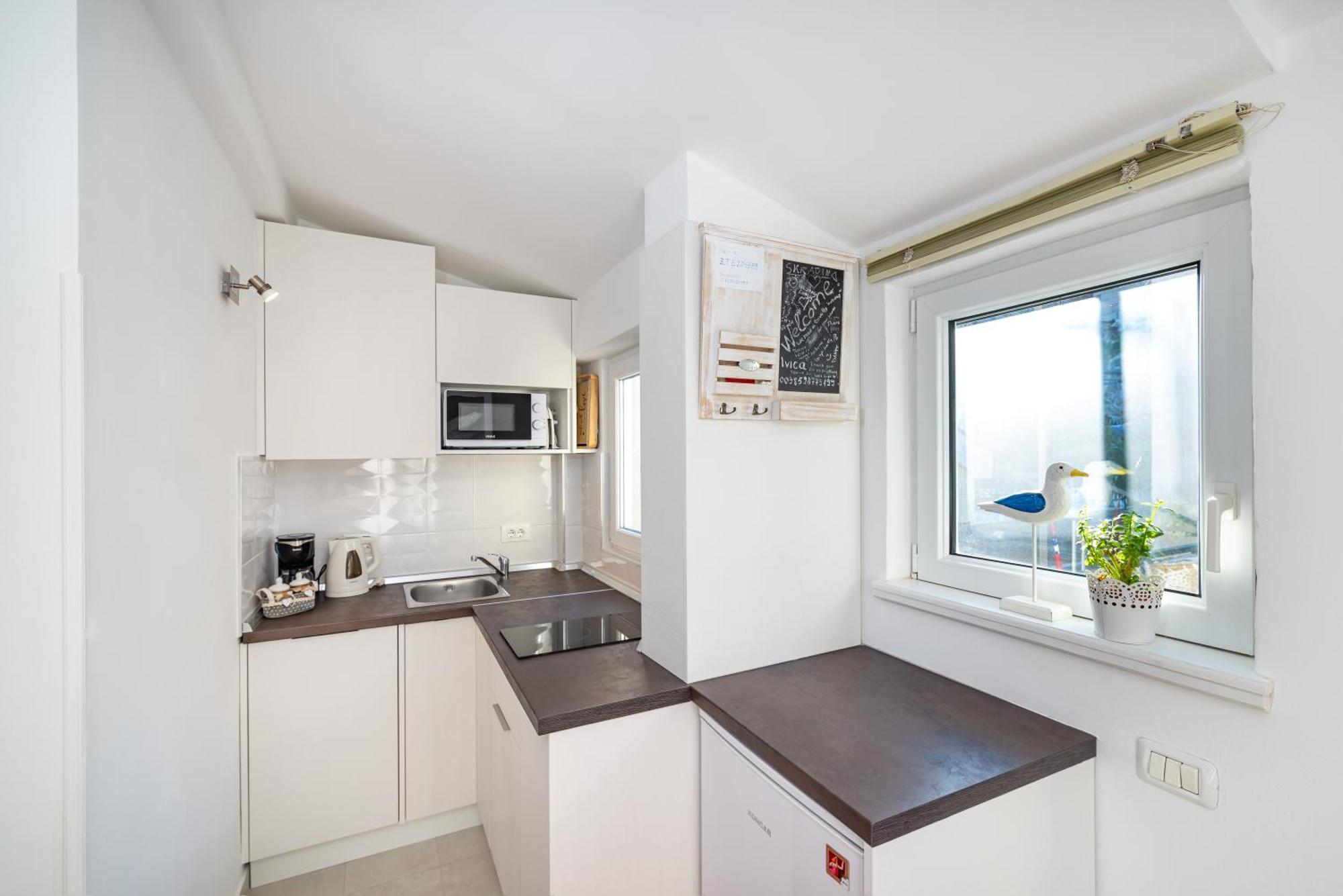 Mediterranean Terrace Apartment With Bikes & Sup Skradin Exteriör bild