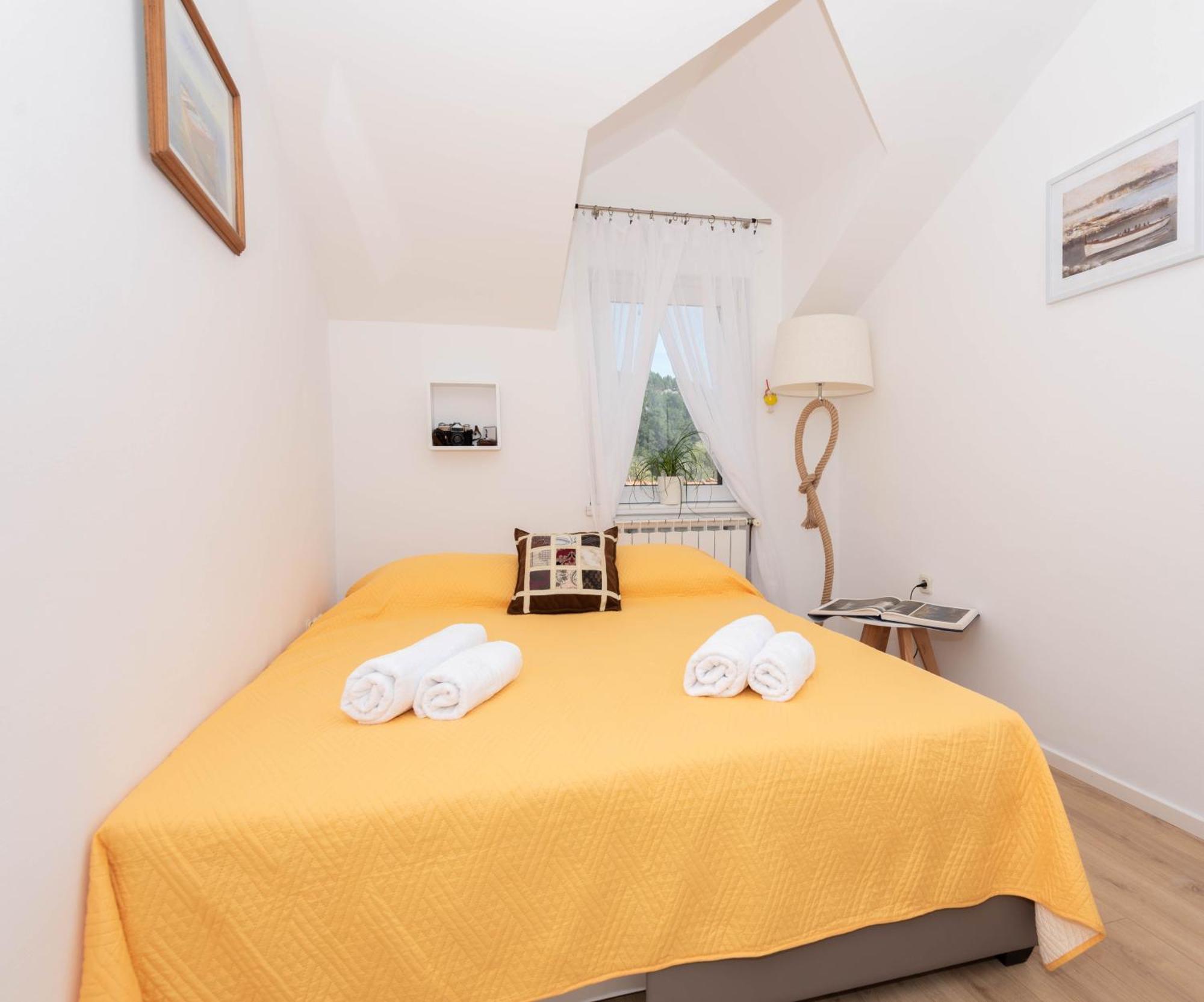 Mediterranean Terrace Apartment With Bikes & Sup Skradin Exteriör bild