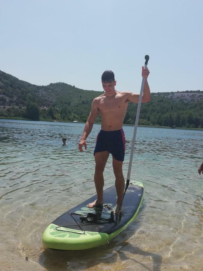 Mediterranean Terrace Apartment With Bikes & Sup Skradin Exteriör bild